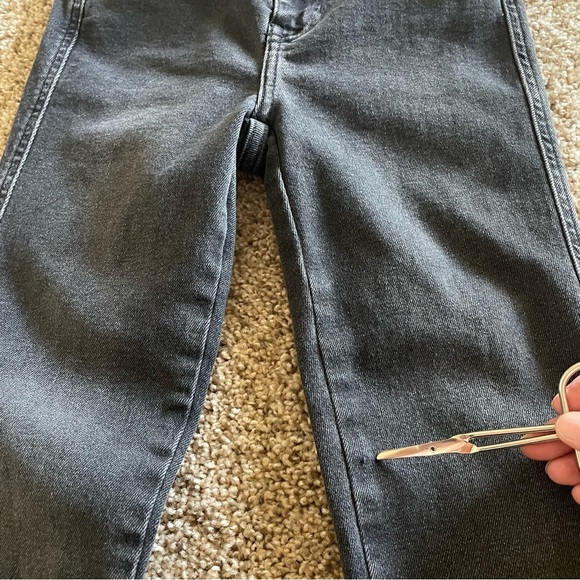 Free People We The Free Jeggings Jeans Women’s 25 Black Stretch Cropped Raw Hem - Picture 12 of 16